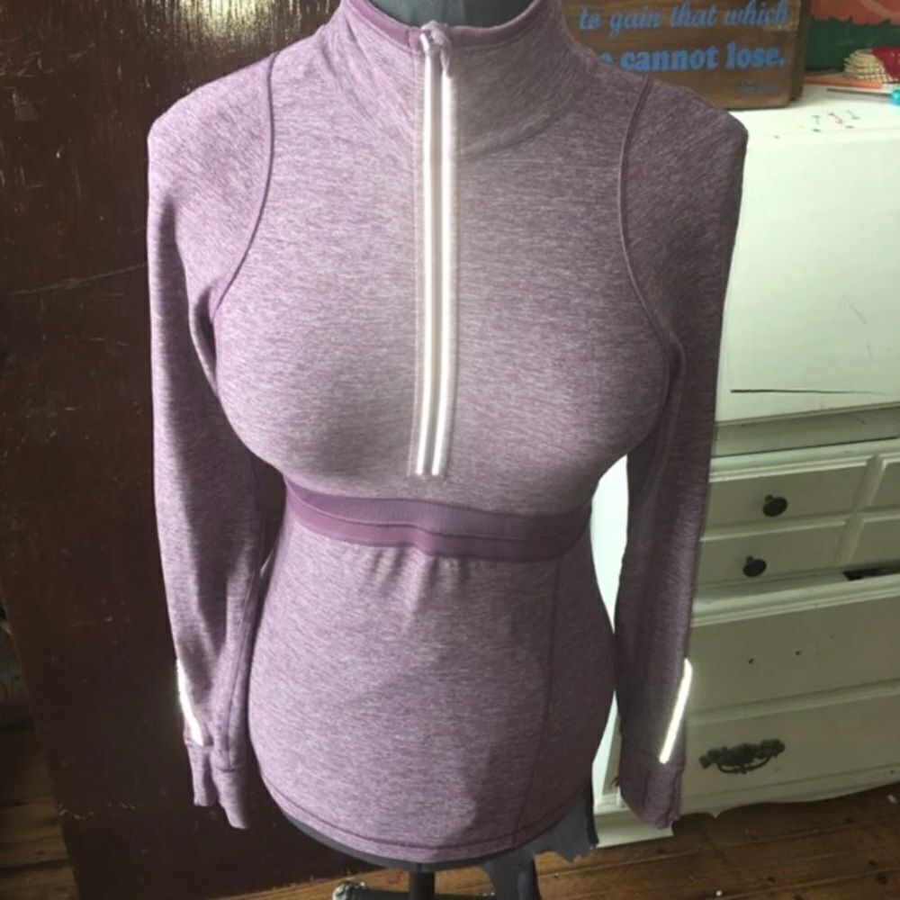 Lululemon 1/4 zip Full Tilt size 6 pullover